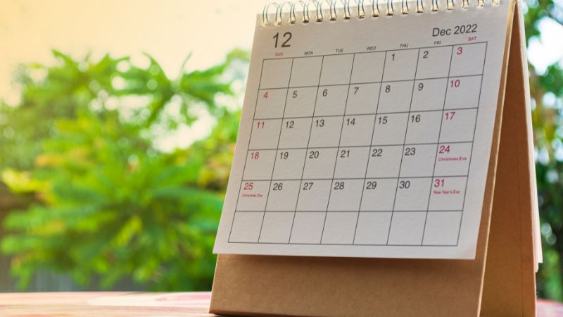 Mơ thấy quyển lịch đánh đề số mấy?